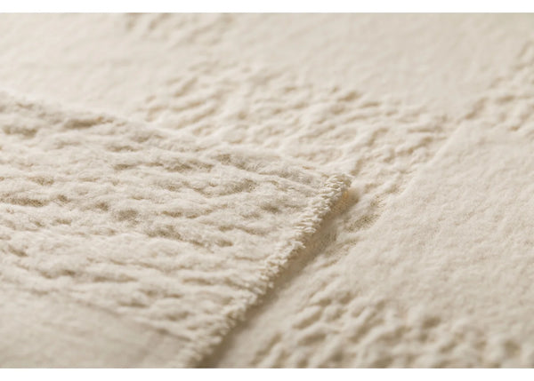 Teddy - David Fussennegger Throw