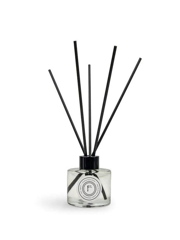 Freckleface Christmas Star Reed Diffuser