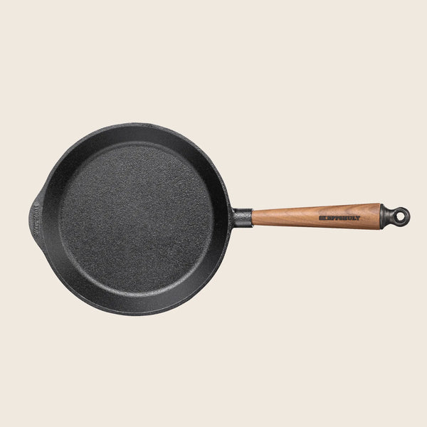 Skeppshult 9" Cast Iron Skillet with Walnut Handle